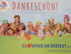 Spendenübergabe an die Clowns im Dienst e. V.